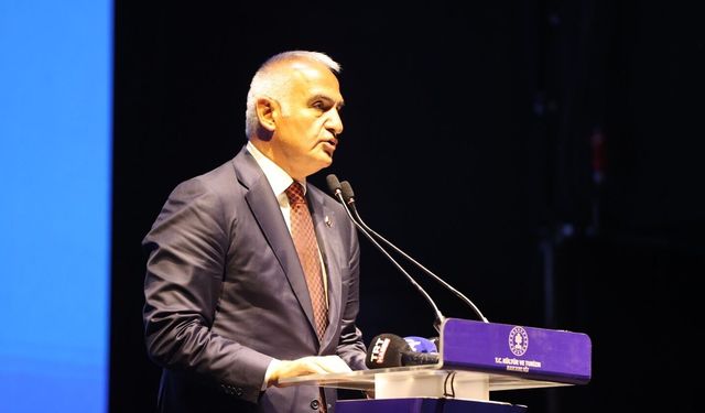 Bakan Ersoy'dan festival açıklaması
