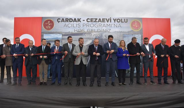 Çardak-Cezaevi yolu törenle trafiğe açıldı