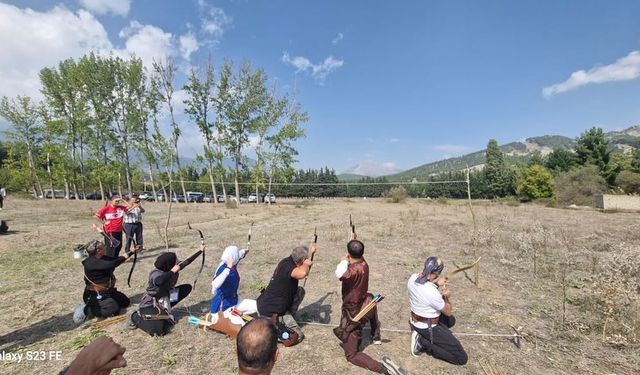 NEVÜ Okçuluk Kulübü Geleneksel Türk Okçuluğu Kupası’na katıldı