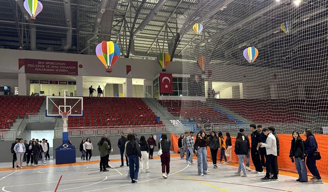 Yozgat ve Kırşehir lise öğrencilerine NEVÜ tanıtıldı