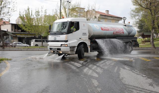 Sümer Mahallesinde temizlik yapıldı