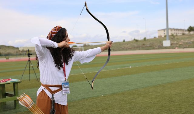 Üniversitelerarası Türk Okçuluğu Kupası NEVÜ’de yapıldı