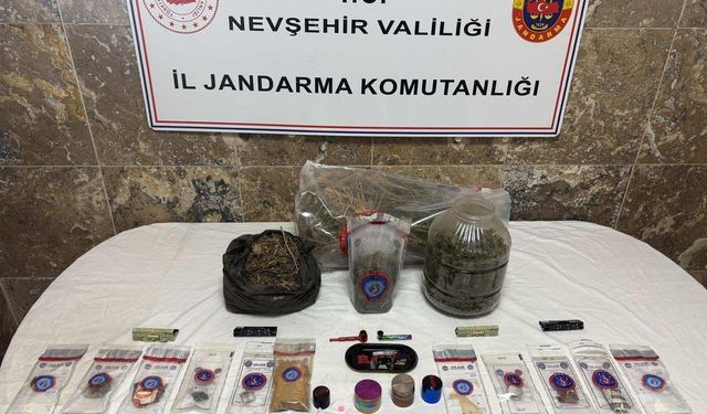 Uyuşturucudan 3 kişiye işlem yapıldı