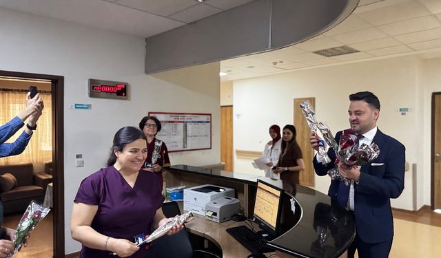 AK Parti'den hemşirelere vefa ziyareti