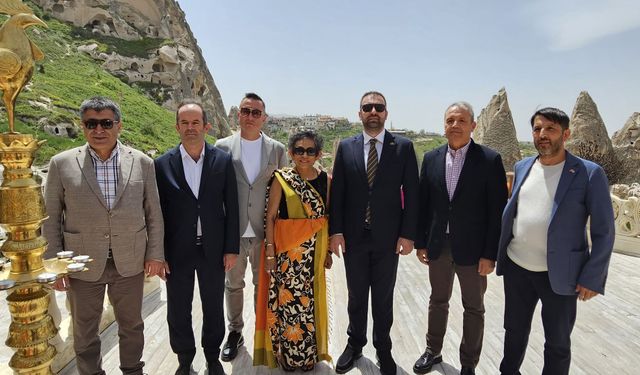 Kapadokya Sri Lanka danslarıyla renklendi