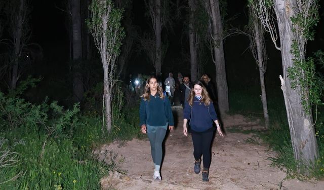 Kızılçukur Vadisi’nde dolunay yürüyüşü