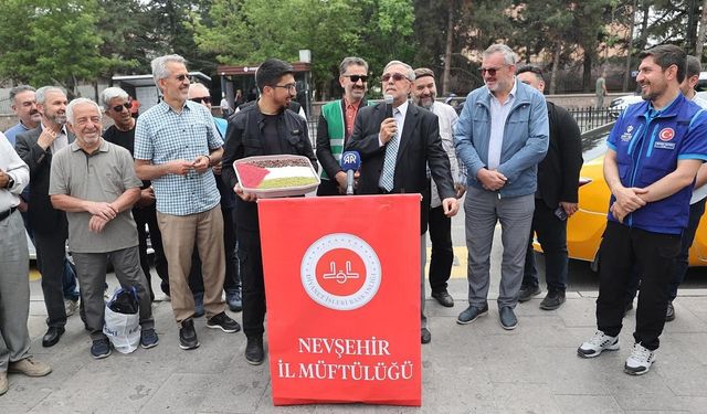 Türkiye Diyanet Vakfı ve Eğitime Destek Platformu’ndan Filistin’e destek