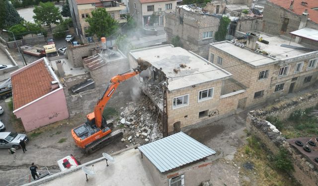 Kentsel dönüşüm yıkımları başladı