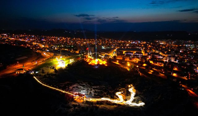 15 Temmuz’da Kayaşehir aydınlatıldı