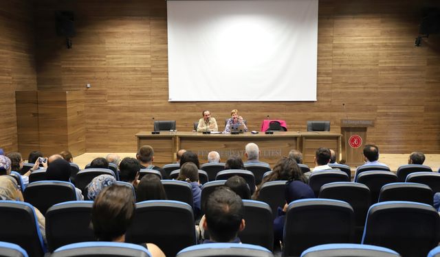 NEVÜ’de “Kendi Benliğini Oluşturmak İçin Eleştirel Düşünce” etkinliği