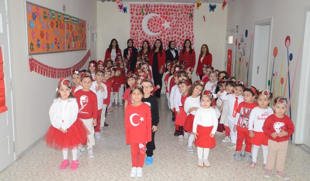 Kardelen Eğitim Kurumları Anaokulu öğrencilerinde Cumhuriyet Bayramı coşkusu