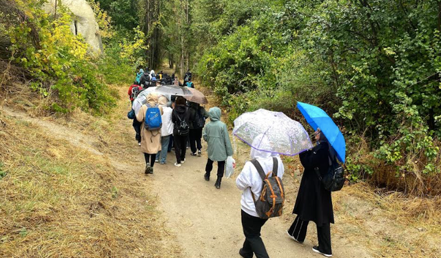 NEVÜ öğrencileri vadi yürüyüşü yaptı