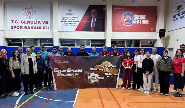 NEVÜ personeli Kamu Spor Oyunlarında başarı elde etti