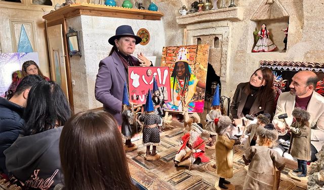 Türk Halkbilimi öğrencileri Kitre Bebek Atölyesi”nde