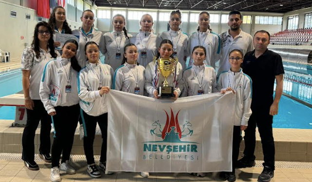 U16 Kadın Sutopu Takımı Cumhuriyet Kupası’nda 3. oldu