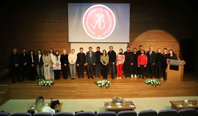 “ABD’deki Başarılı Türk Kadınları ve Beyaz Saray Gazeteciliği” programı