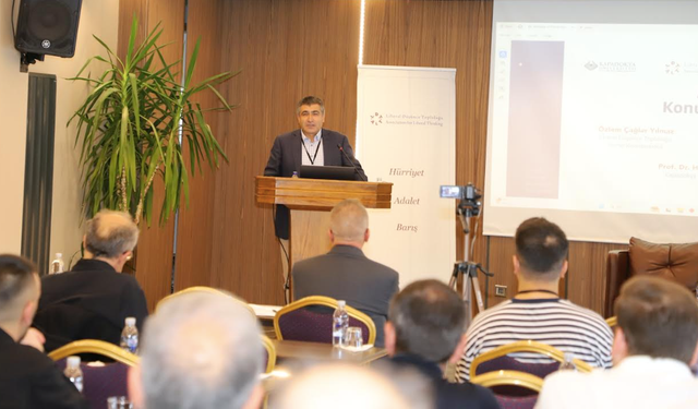 Aktekin “2025 Liberal Düşünce Kongresi”nde konuştu
