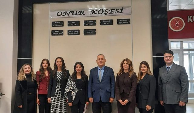 NEVÜ Kütüphanesi’ne Selma Tekcan bağışı