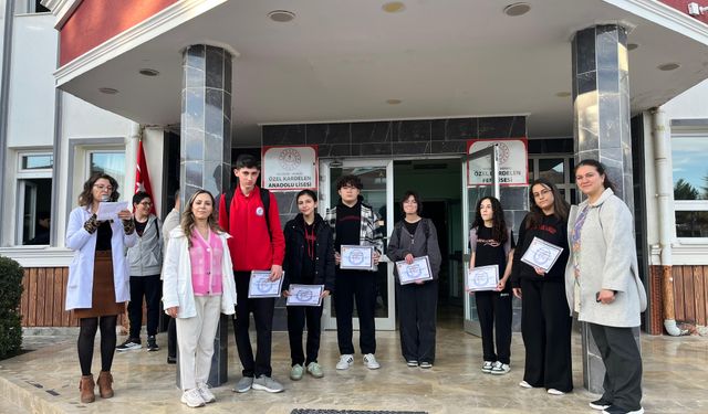 Sınavda başarı gösteren Kardelenli öğrencilere “Başarı belgesi” verildi