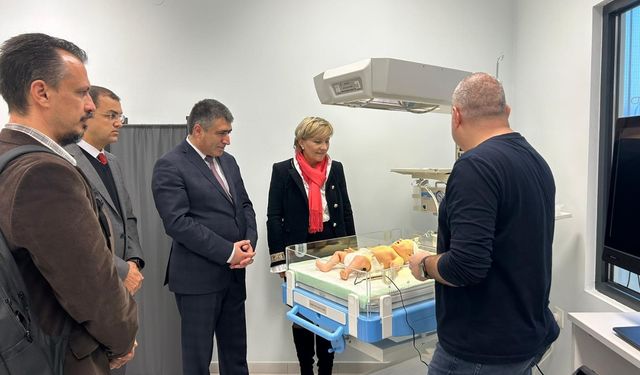 Aktekin Plovdiv Tıp Üniversitesi Simülasyon Merkezini inceledi