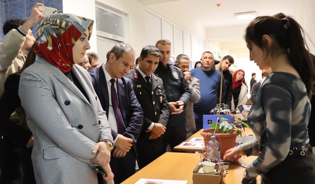 NEVÜ’de “4. Devreler Konuşuyor” Sergisi Gerçekleştirildi