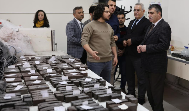 Aktekin Mühendislik-Mimarlık Fakültesi Laboratuvarlarını İnceledi