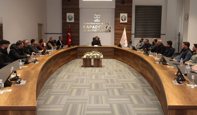 Kapadokya Alan Başkanı Aslanbay, Cip acente işletmecileriyle görüştü