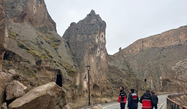 Kayseri Soğanlı Vadisi’nde Kaya Kopması