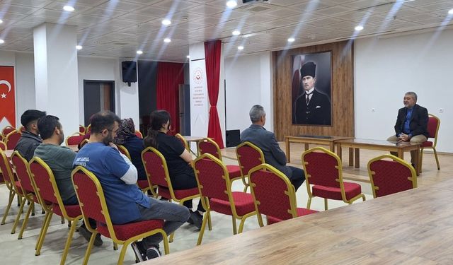 Aile ve Sosyal Hizmetler İl Müdürlüğü Personeline Eğitim