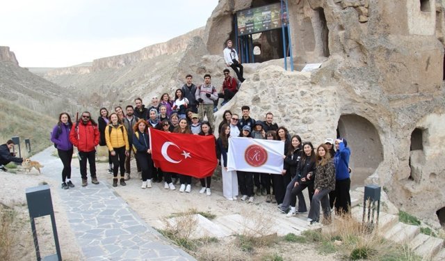 Dağcılık ve Doğa Sporları Kulübü’nden Doğa Yürüyüşü