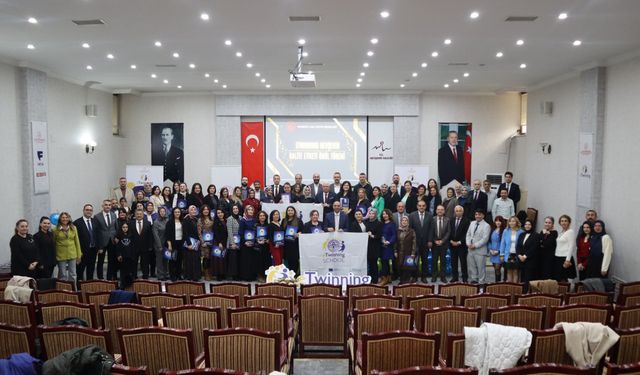 eTwinning Kalite Etiketi Ödül Töreni Düzenlendi