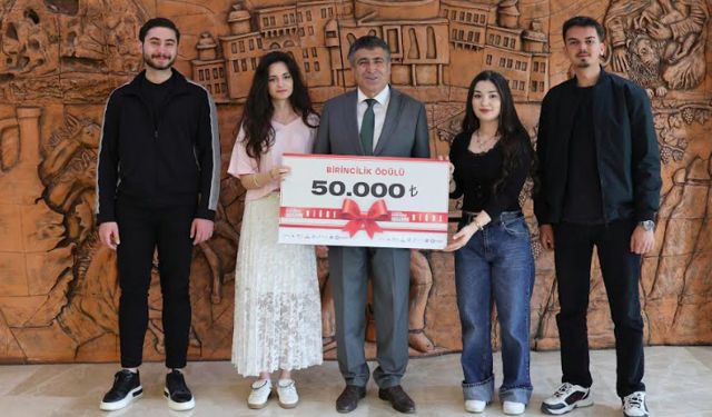 NEVÜ Öğrencileri HACKNİĞDE'de Birinci Oldu