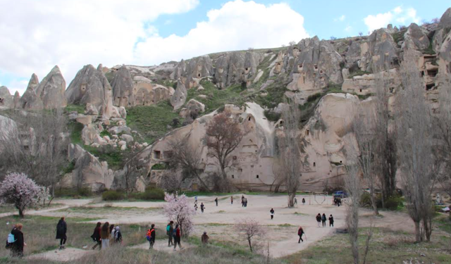 NEVÜ'lüler Gomeda Vadisi'nde yürüdü