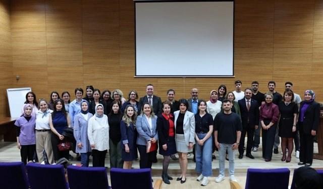 NEVÜ’de “Güçlendirilmiş Hemşireler Hayat Kurtarır” Konferansı