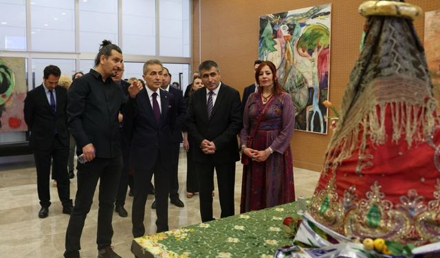 Sanat Galerisi ve “3. Uluslararası Hoşgörü ve Barış Sergisi” Açıldı