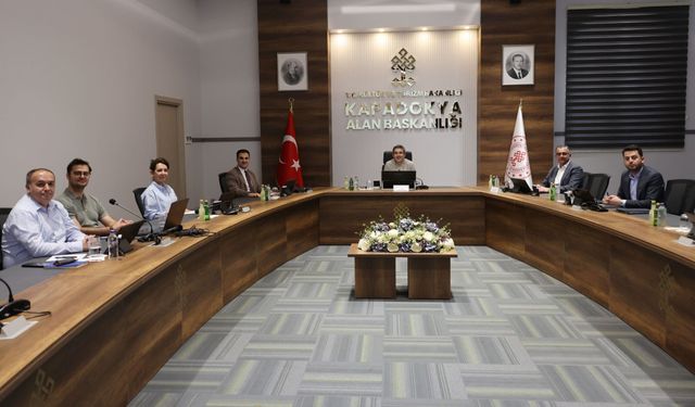 Aslanbay, AHİKA heyetiyle toplantı yaptı