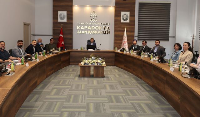 Aslanbay, Sanatçı Kato ve Kapadokya Stratejik İstişare Heyeti ile görüştü