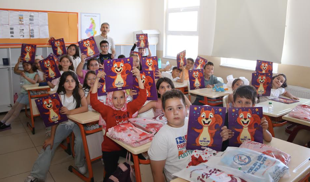 Nevşehir’de 48 bin 205 öğrenci karne alarak tatile başladı