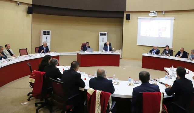 YÖK Başkanı Özvar, NEVÜ Senato Toplantısına Katıldı