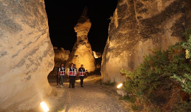 Aslanbay, aydınlatması tamamlanan Paşabağları'nda