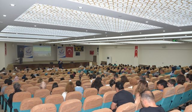 Kardelen’de lansman ve veli toplantısı yapıldı