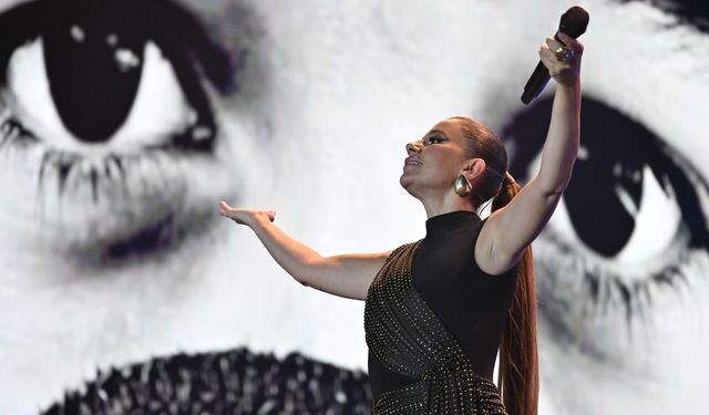 NEVŞEHİR KÜLTÜR YOLU FESTİVALİ'NDE MERVE ÖZBEY COŞKUSU