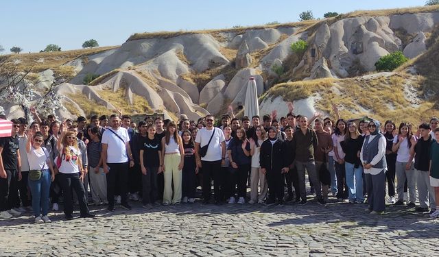 Kardelenli 9. sınıflar için vadi yürüyüşü ve kahvaltı düzenlendi