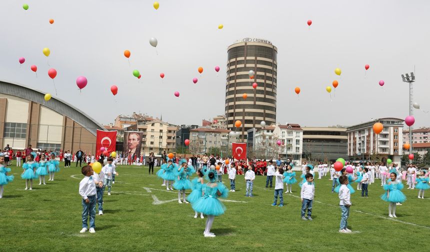 Nevşehir’de 23 Nisan coşkusu yaşandı