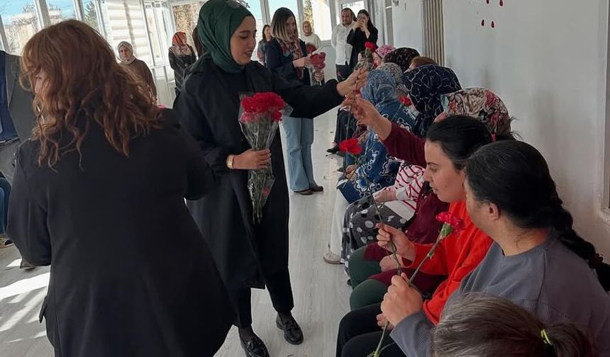 8 Mart’a özel “Geleneksel Sanatlarda Kadın Eli” etkinliği