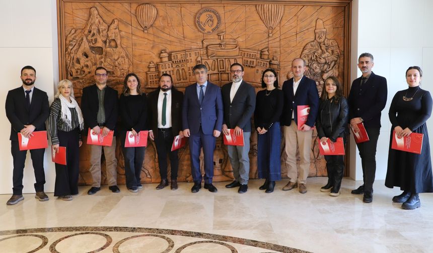 Rektör Aktekin, “Öğrenci Gelişim Seminerleri” veren akademisyenleri kabul etti