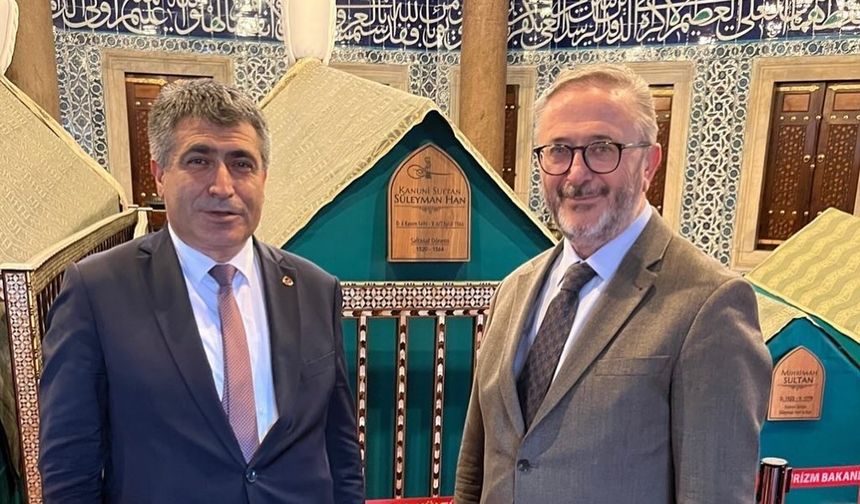 Aktekin Türkiye Yazma Eserler Kurumu Başkanı Yılmaz’ı ziyaret etti