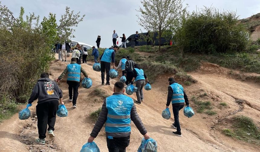 Gençlerle çevre temizliği ve ATV turu