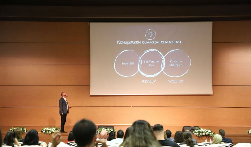 NEVÜ’de hızlı İngilizce öğrenme semineri