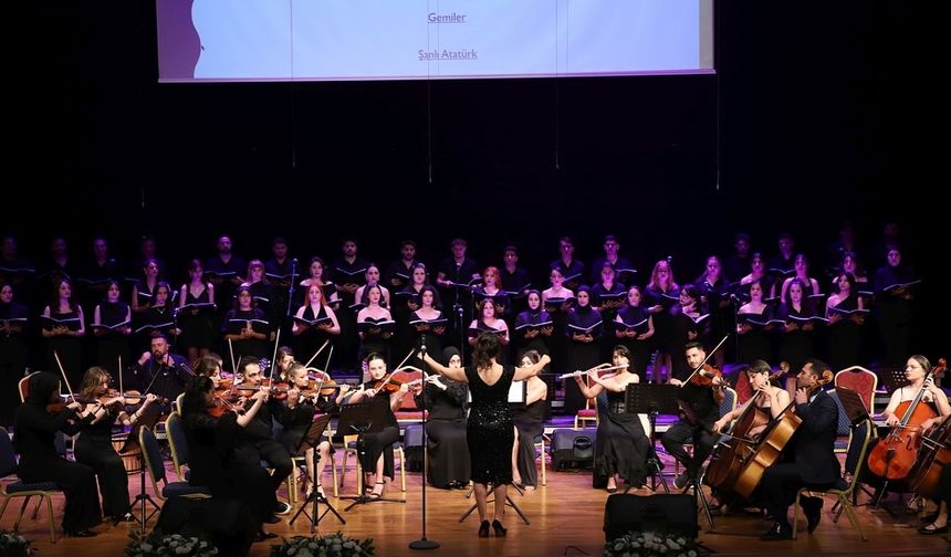NEVÜ'de muhteşem konser